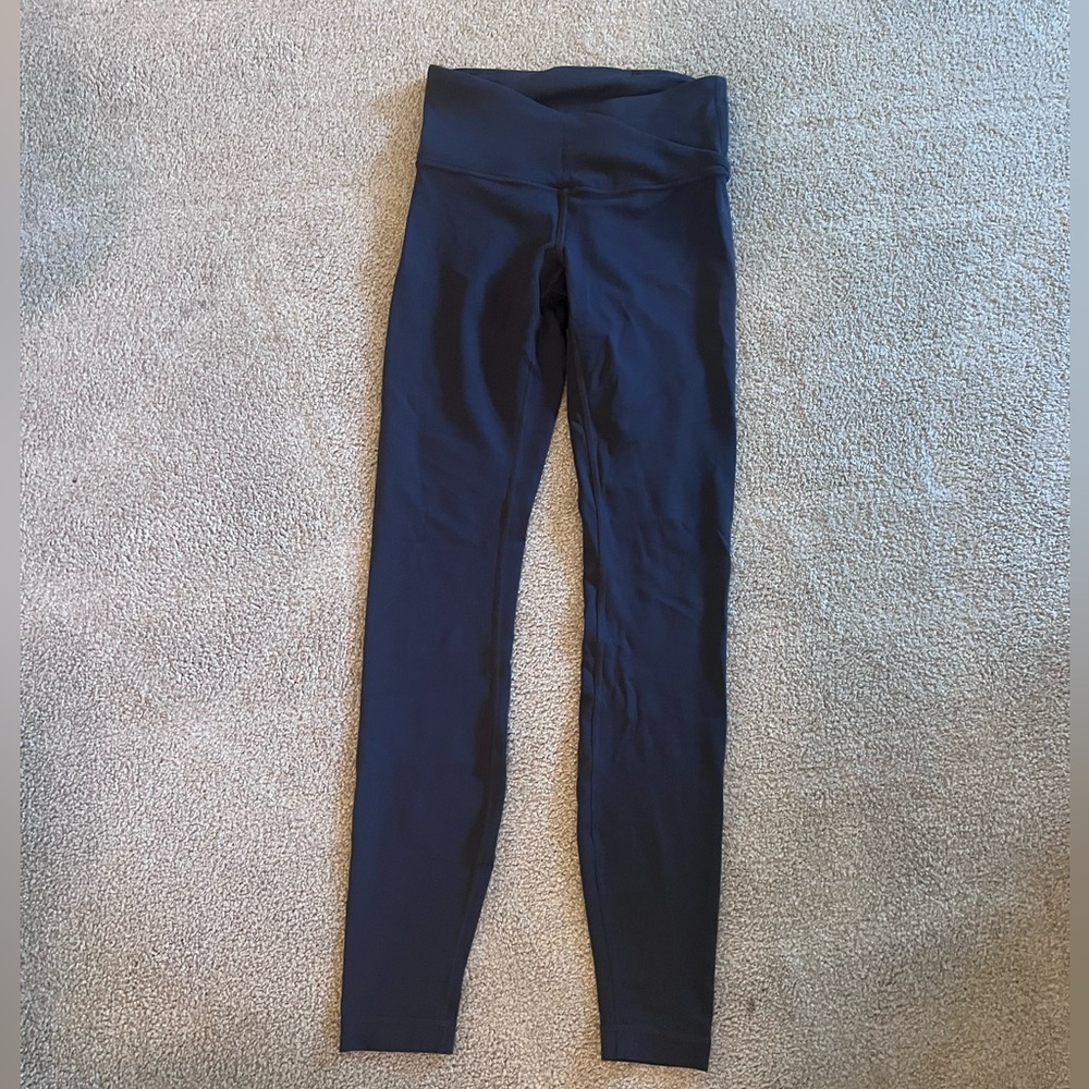 High-Waisted Deep Plum Leggings - Size 4